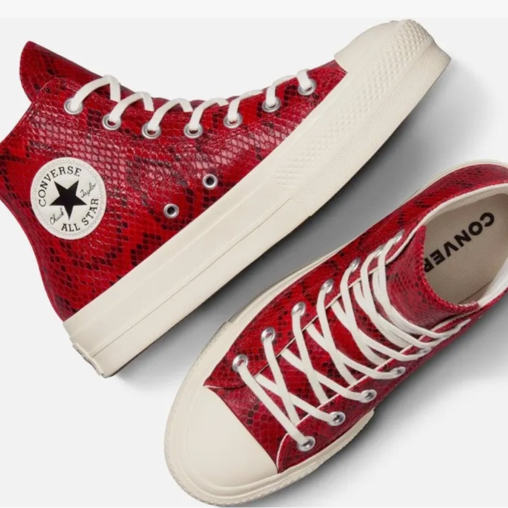 Converse Unisex Red Leather All Star High-Tops Sz (10.5 Women’s or Men’s 8.5) - Picture 2 of 14